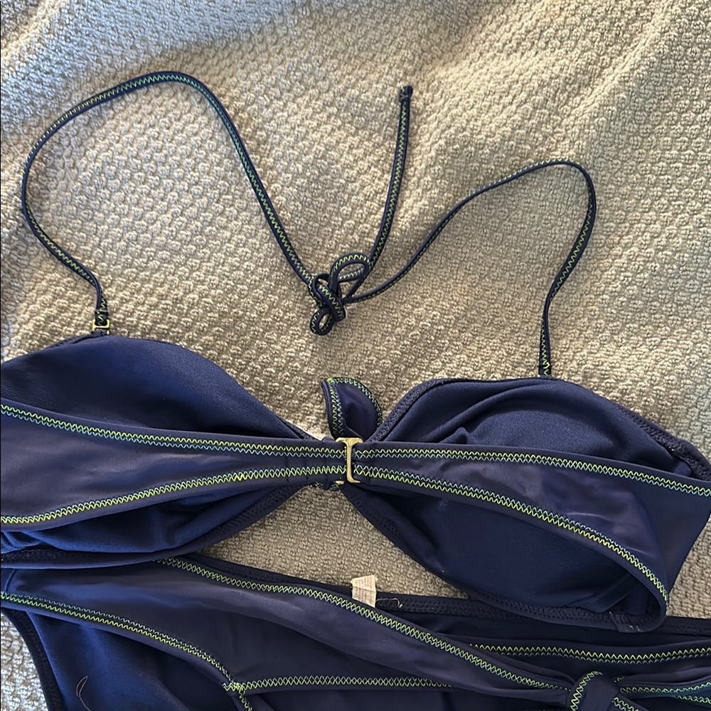Stylish Navy Bikini Set - Picture 2 of 2